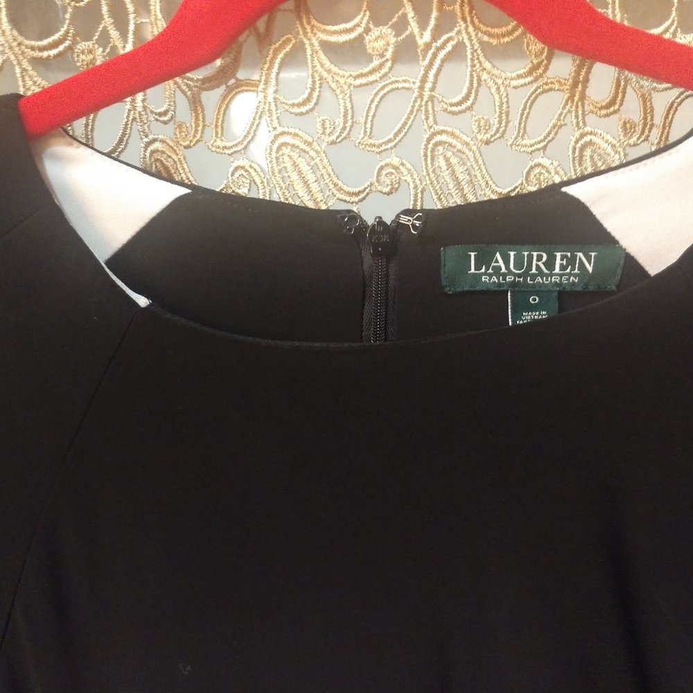 Dress - Picture 4 of 6
